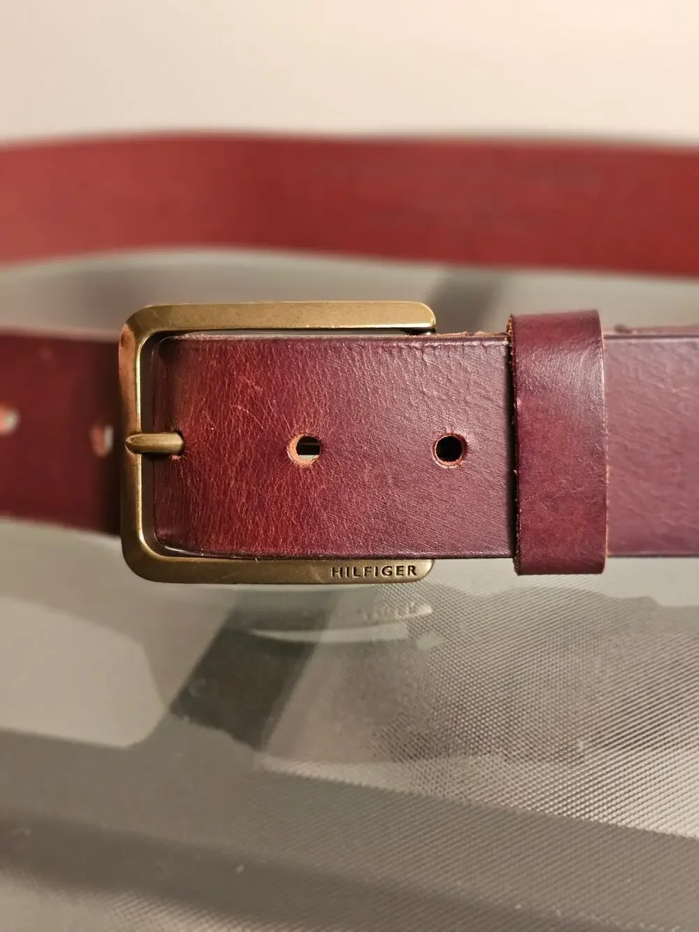 Tommy Hilfiger Size 34 90s Era Leather Belt